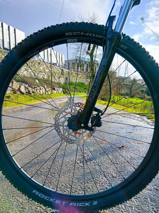 Bicicleta Cannondale 29" BTT (negociável)