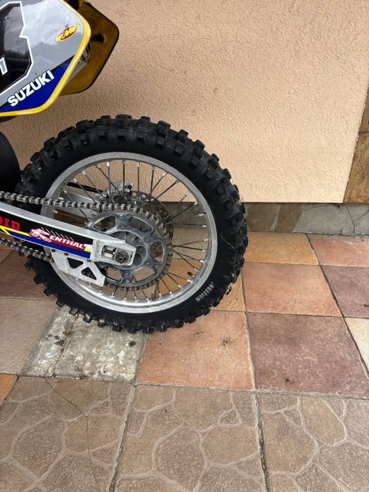 Suzuki rm 125 2t