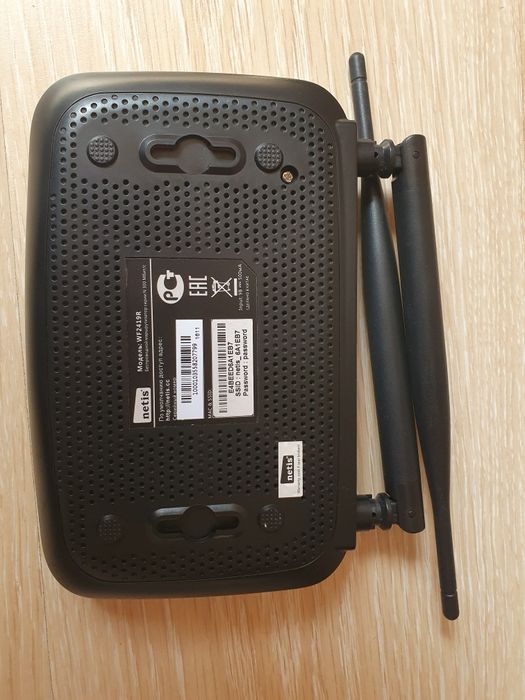 Маршрутизатор (роутер) Netis WF2419R.