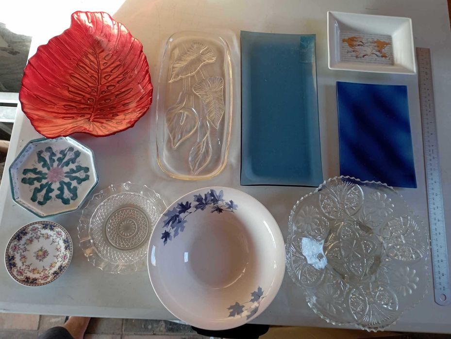 Lot of plates / serving dishes / glasses - 3