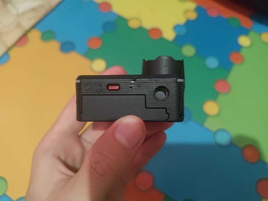 Продам екшн камеру Veho Muvi K-2