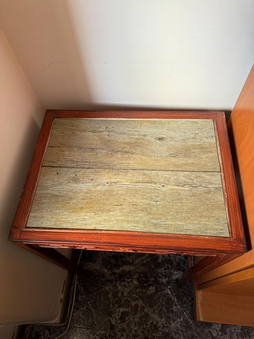 Side Table - Solid Wood435906691319746561