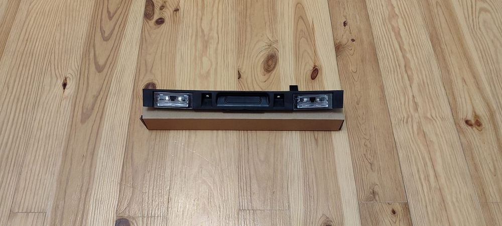 Планка підсвітка кнопка ручка відкривання багажника BMW X5 E53,X3 Е83,Q7,A6C6,A4B7 A4B6 A3 Passat B6 Touran Jetta5