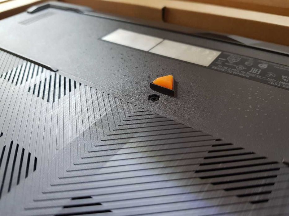 Редкий 2024 ASUS TUF 17 / Ryzen 7 / RTX4060 / M2 2TB / 240hz Игровой