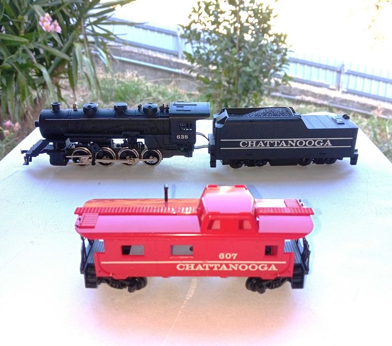 TYCO H0, Locomotiva com tender + carruagem CHATTANOOGA, DC