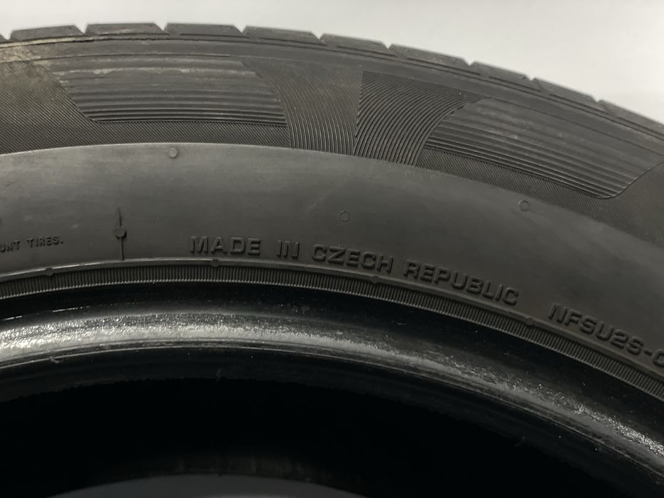 Продам комплект літніх шин Nexen 215/55 R18