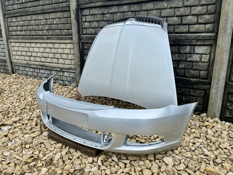 Maska pokrywa silnika LA7W Skoda Octavia 2 II FL lift 08- oryginalna