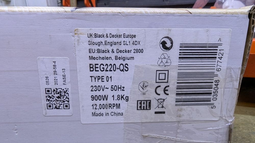 Szlifierka kątowa Black Decker 900W