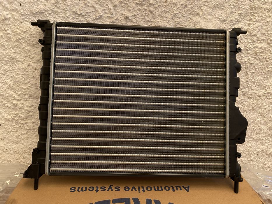 Radiador água Renault Clio ll 1.9d - Magneti Marelli-