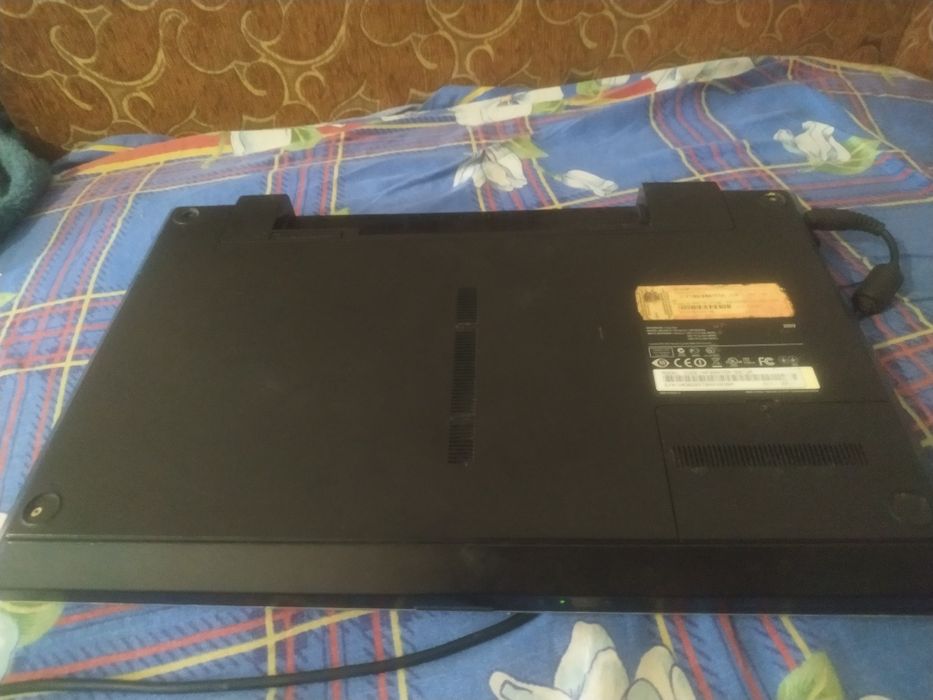 Samsung np300-v5a,разборка