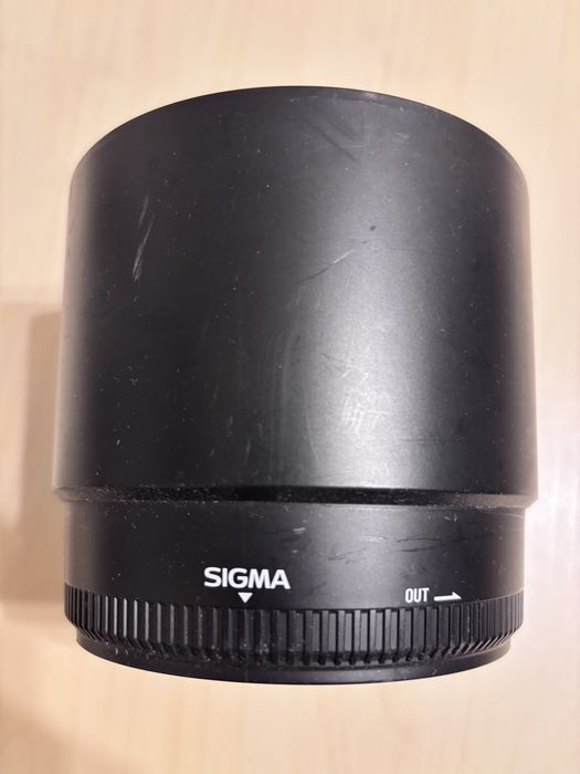 Osłona obiektywu Sigma