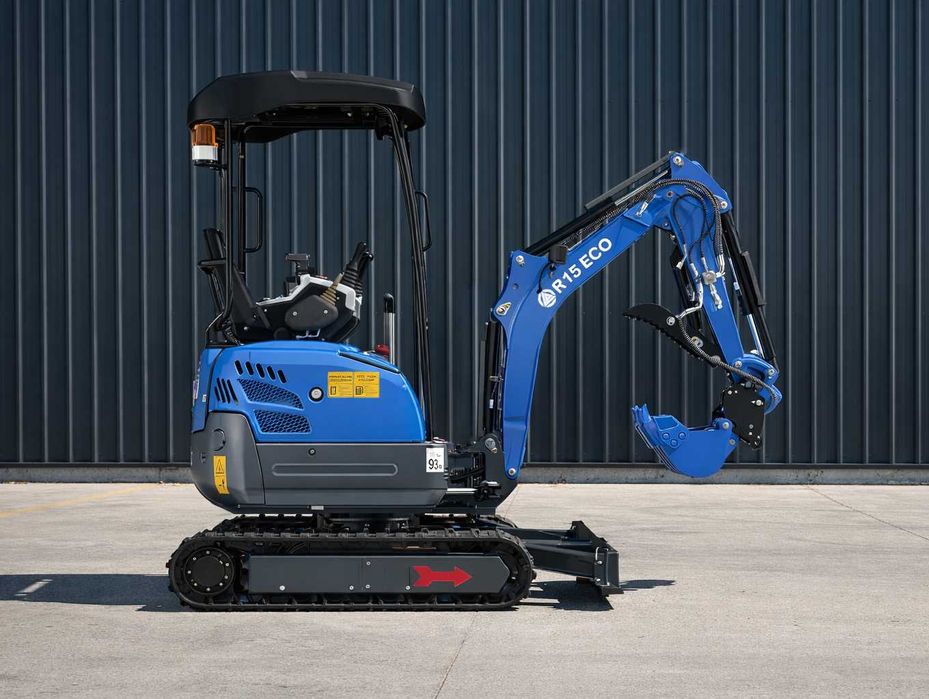 Mini Giratória 1500 kg R15 – Kubota D722 – Entrega 72h