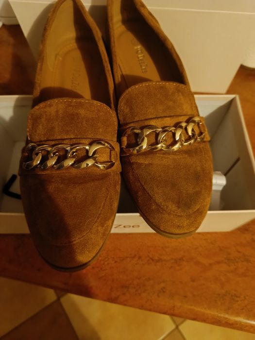 Buty damskie, lordy.