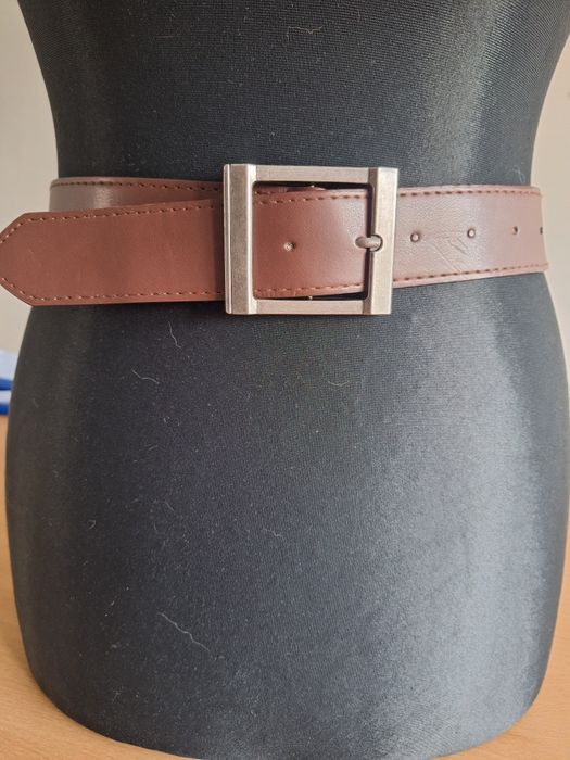 Pasek brązowy nowy