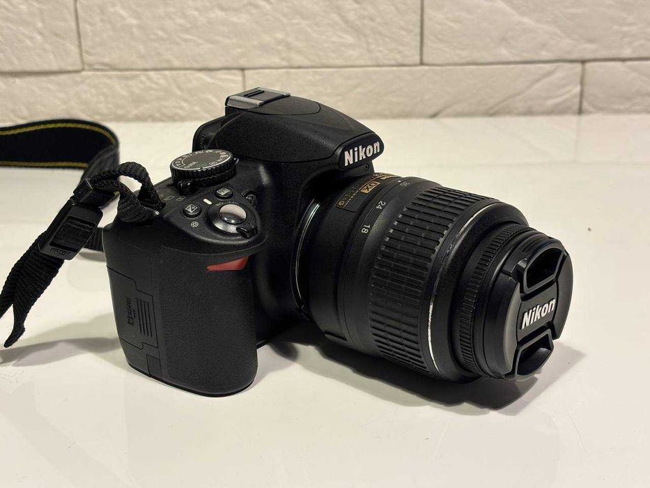 Nikon D3100 kit 18-55