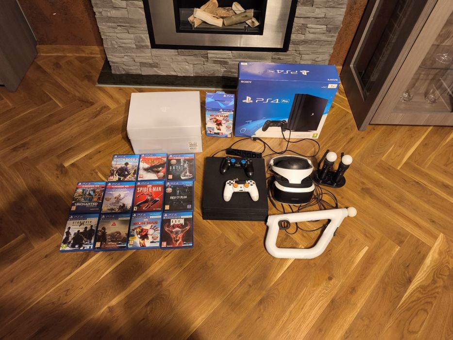 PS4 Pro + PS VR1 + 2x Move + PS Gun + Farpoint + Iron Man + gry