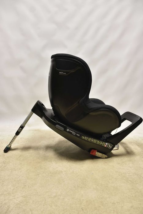 Britax Romer Swingfix M i-Size 0-18 NIEMALŻE JAK NOWY! Sygnowany Volvo