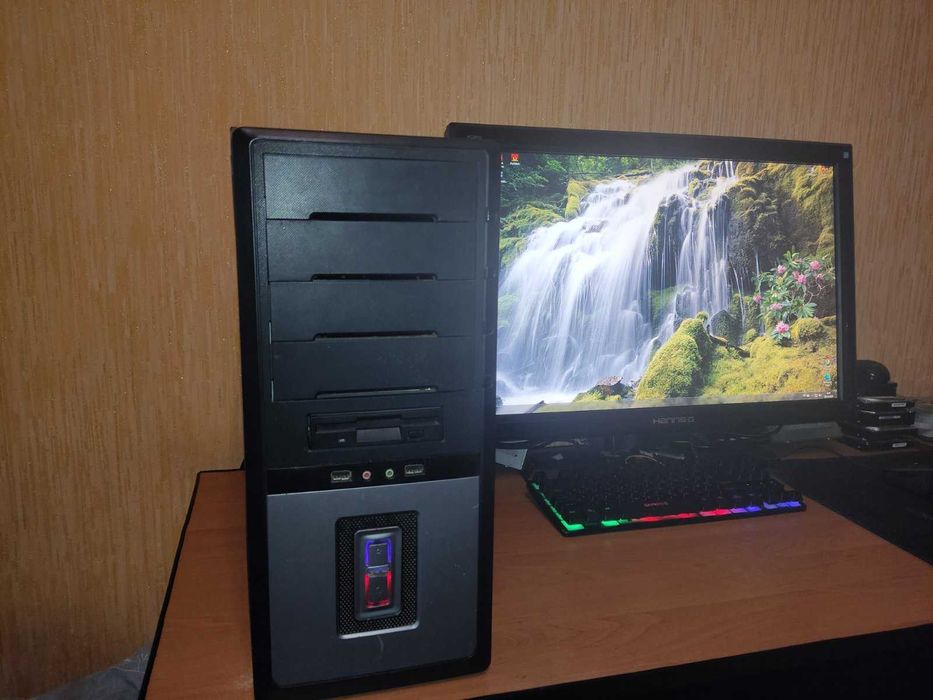 Компьютер Core 2 Duo  E7300(2x2,66) ,ОЗУ 4 Gb,GeForce 8400 GS, HDD 250