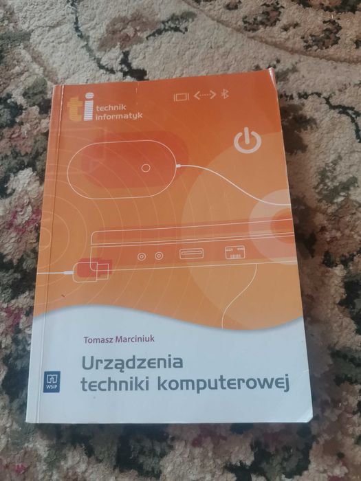 Podręcznik Urządzenia techniki komputerowej WSIP