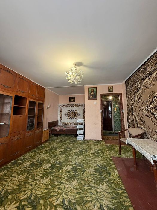 Новинка! 36 м2  Продаж 1 кім квартири+комора своя