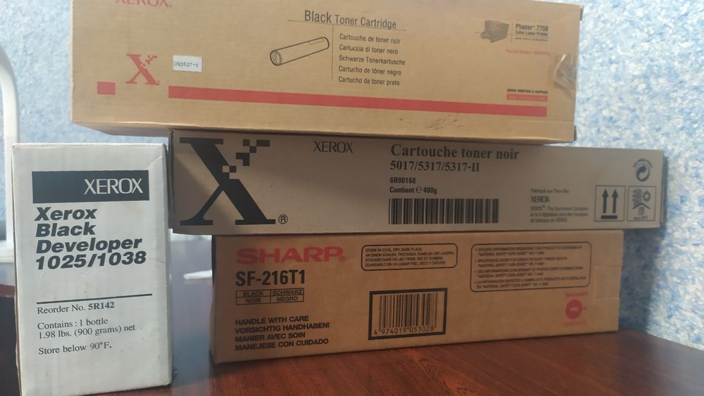 Продам тонер и картридж