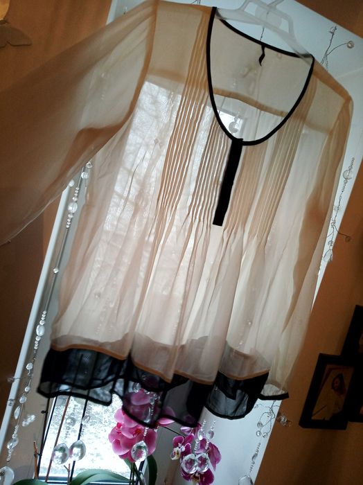 delikatna bluzka rozm XL