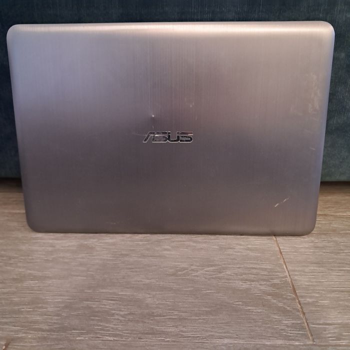 Продам ноутбук Asus E403S
