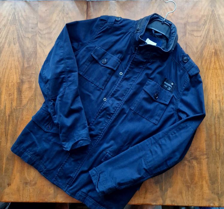Куртка . ветровка синяя (Diesel) Made in Italy .разм М-L