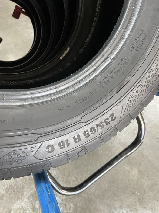 2x opony 235/65/16c continental 2024 rok