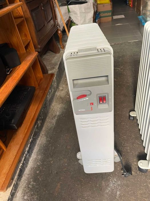 Radiador a Óleo Solac 449-P – 2000W