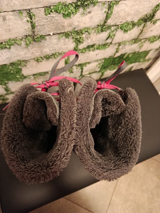 Śniegowce Columbia w rozmiarze 37