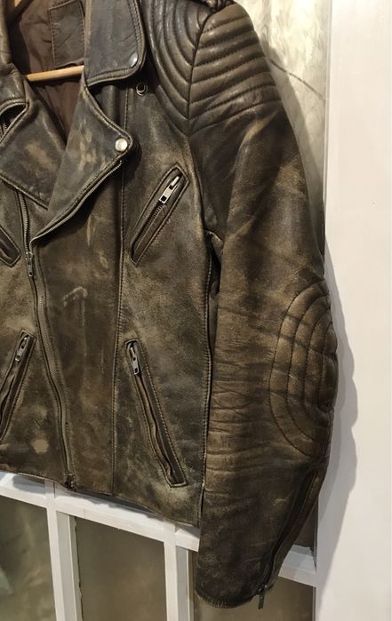 Вінтажна шкіряна куртка косуха з потертостями панк гранж стиль