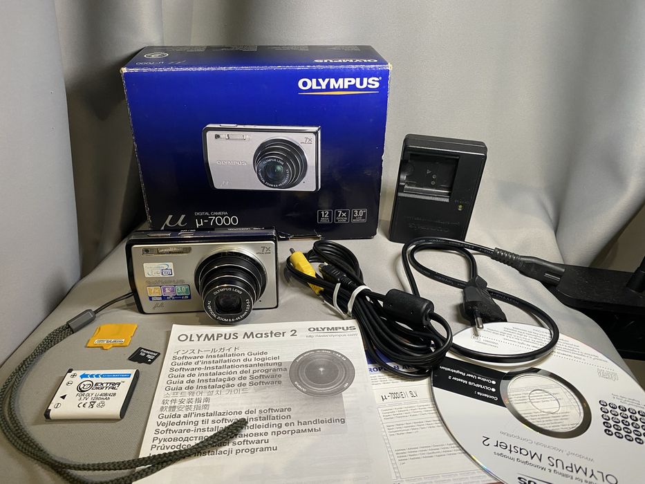 Цифровий фотоапарат Olympus mju 7000