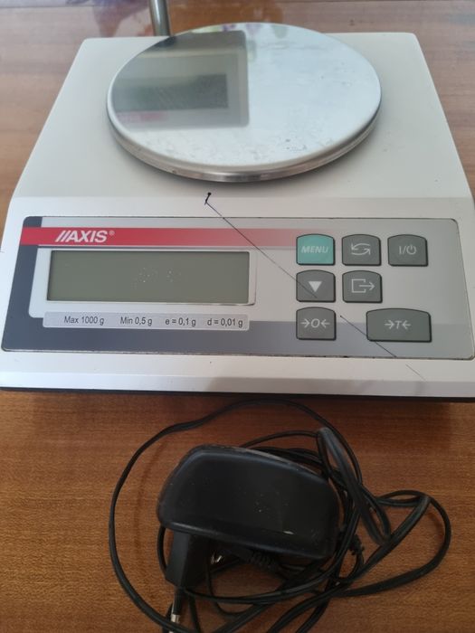 Waga apteczna, jubilerska Axis AD 1000