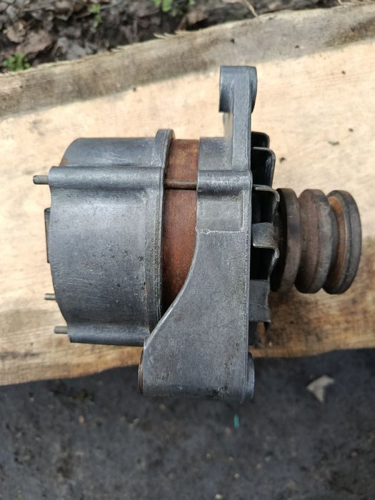 Генератор гольф 2 джета  2