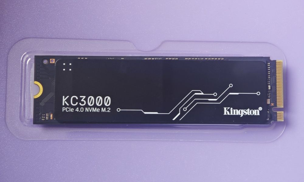 Kingston KC3000 1 TB, ssd