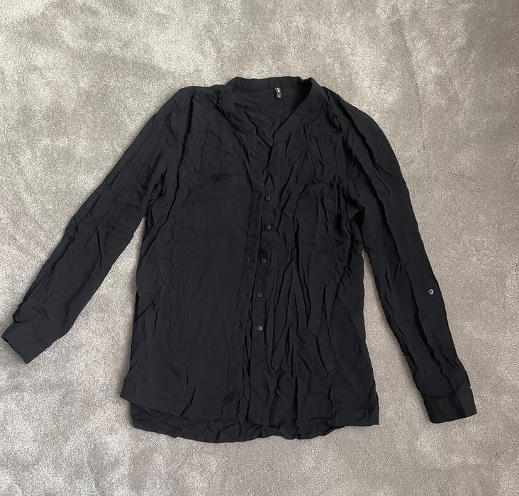 Czarna bluza……..