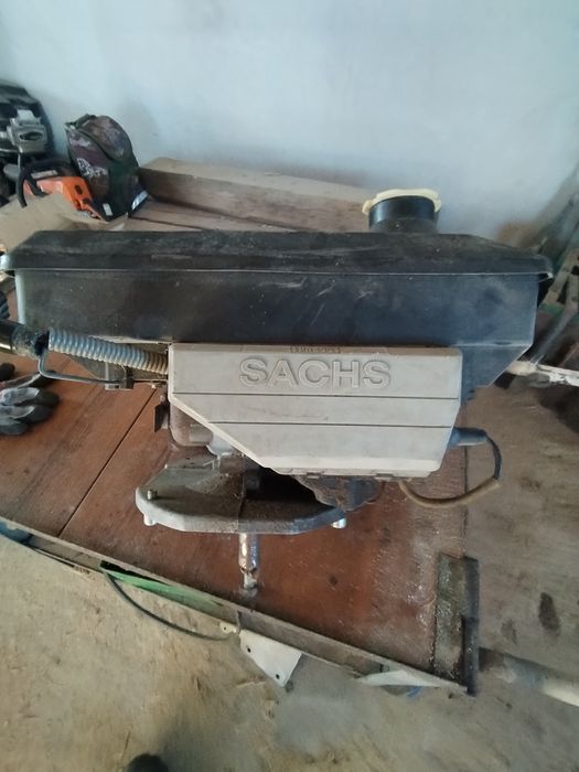 Продам міні мийку макіта