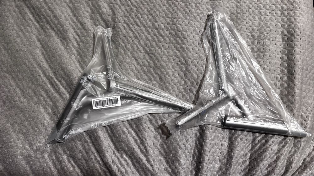 Nóżki do telewizora Samsung 75’’