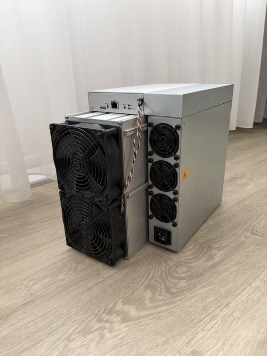 Antminer L9 16.5 состояние идеальное