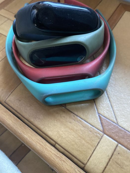 Фитнес браслет xiaomi mi band 2 и 3 модель
