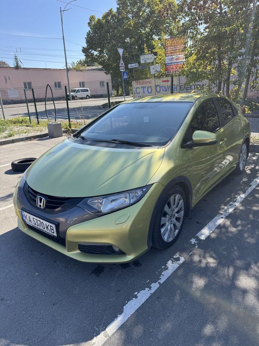 Honda civic 1.8 2012