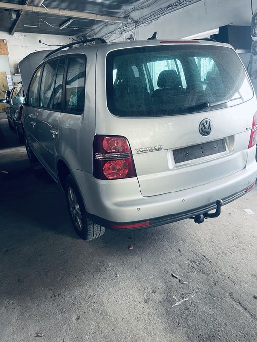 Volkswagen Touran 1.9 TDI Automat | 7 miejsc