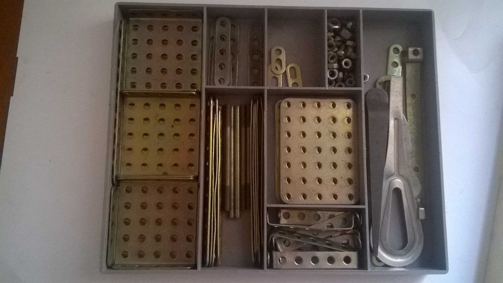 Конструктор металлический времен СССР