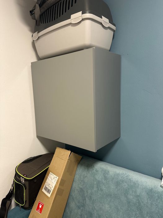 Szafka wisząca szara połysk kwadrat