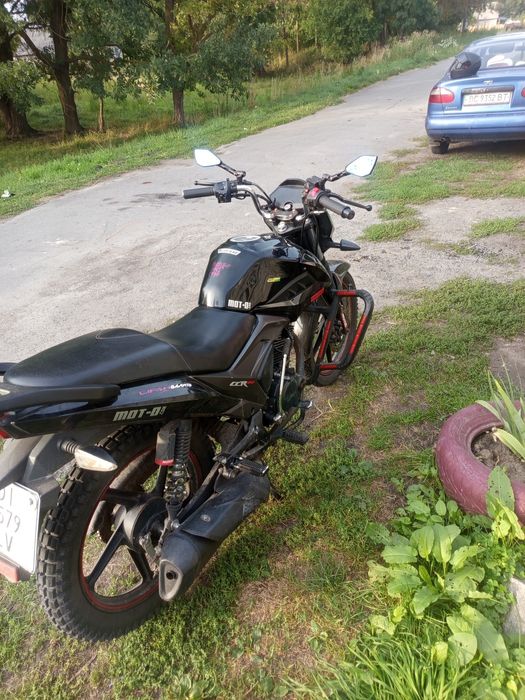 Продам мотоцикл ліфан 150 , все в ідеальному стані