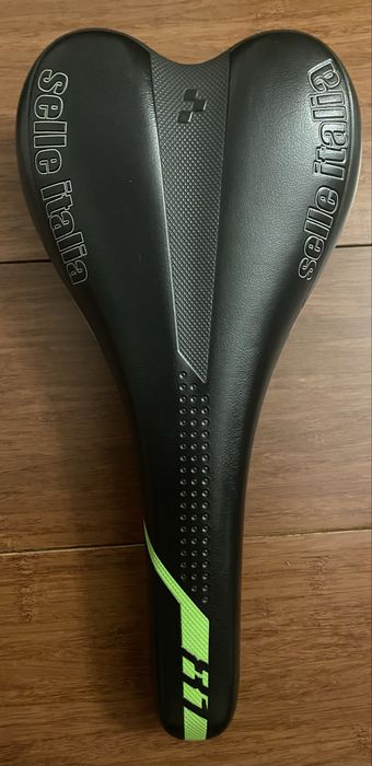 Siodełko Selle Italia X1 CROSS czarno-zielone