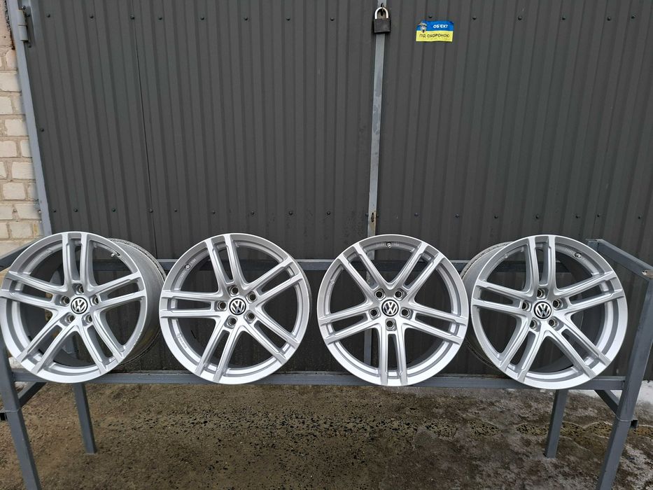 Диски Dezent5/112 R18 8J ET30 2020рік .