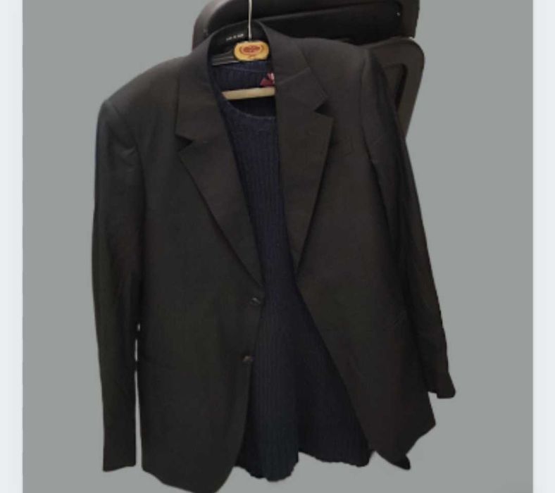 Продам чоловічий одяг