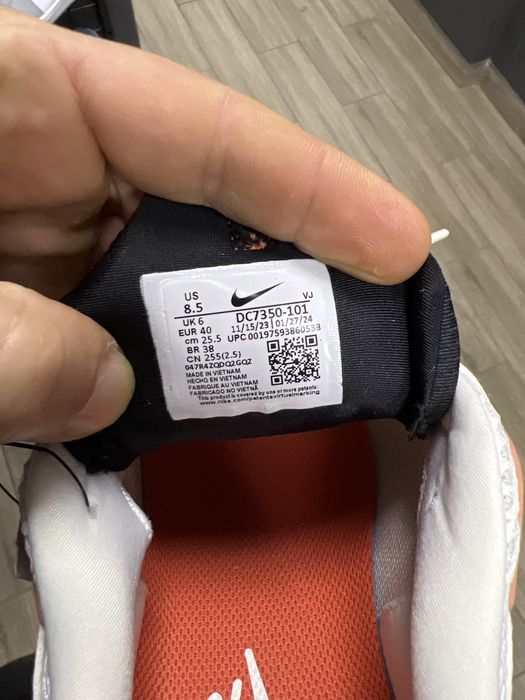 Кросівки жіночі Nike Air Max Furyosa Nrg Beige/Orange DC7350-101